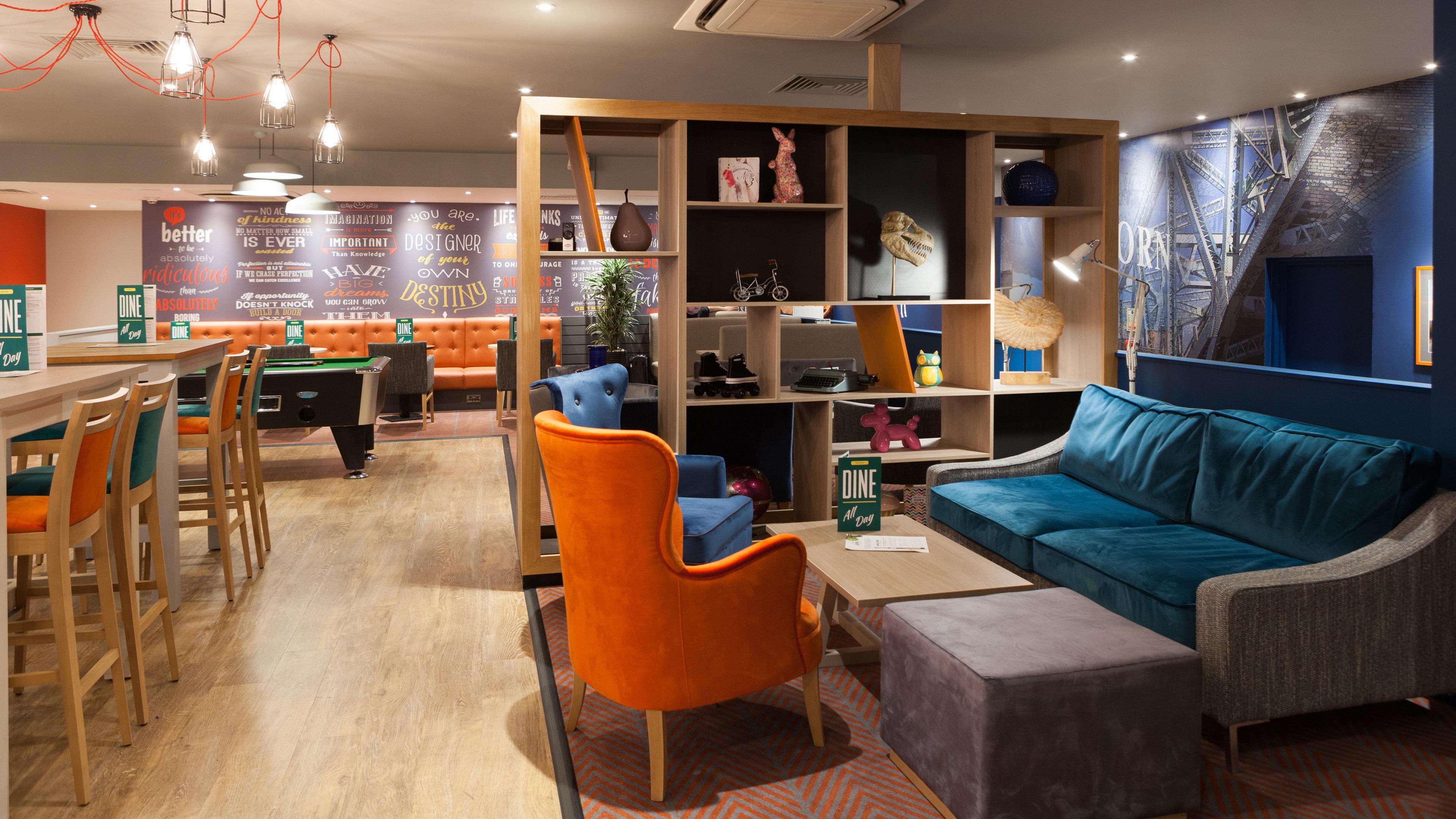 Holiday Inn Runcorn M56 Junction 12 By Ihg Экстерьер фото