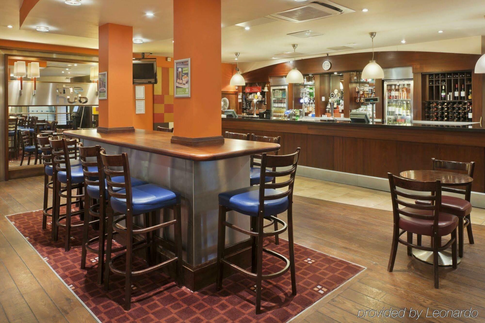 Holiday Inn Runcorn M56 Junction 12 By Ihg Экстерьер фото